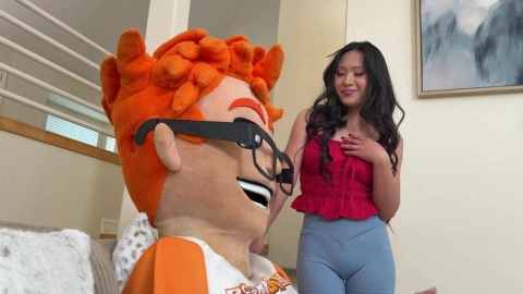Phoebe Kalib: Lingerie & Clothes for Porn Dude
