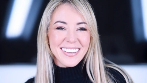 Ashley Tee Devours Huge Cock - AA Action